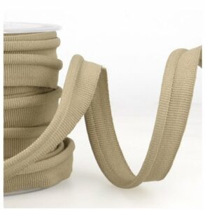 Simple passepoil taupe 519 C45 8mm 100%polyester le mètre 519C45