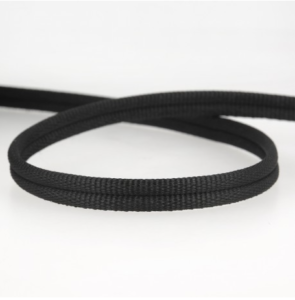 Double passepoil 518 noir C14 9mm 100%polyester le mètre