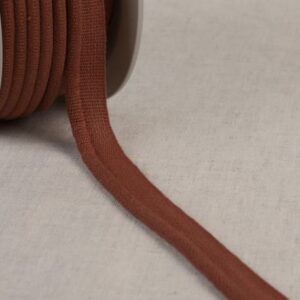 Simple passepoil 519 ROUILLE C48 9mm 100%polyester le mètre 519C48