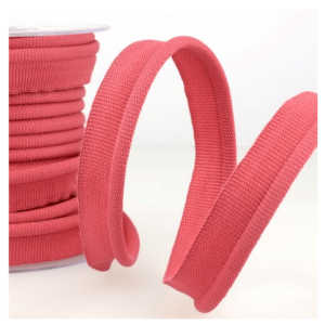 Simple passepoil fuchsia 519 C73 8mm 100%polyester le mètre 519C73