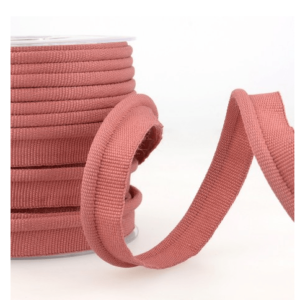 Simple passepoil vieux rose 519 C77 8mm 100%polyester le mètre 519C77