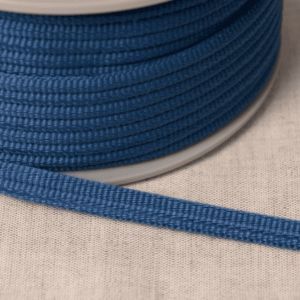 Double passepoil 518 BLEU C18 9mm 100%polyester le mètre