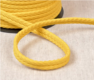 Double passepoil chevron 550 jaune C52 10mm 100% coton le mètre