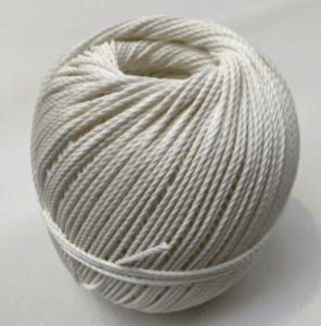Corde à guinder polyester 3.5mm 1kg blanche 13114300P1KG