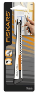 Cutter Fiskars Metal Pro plat 9 mm AA1004619